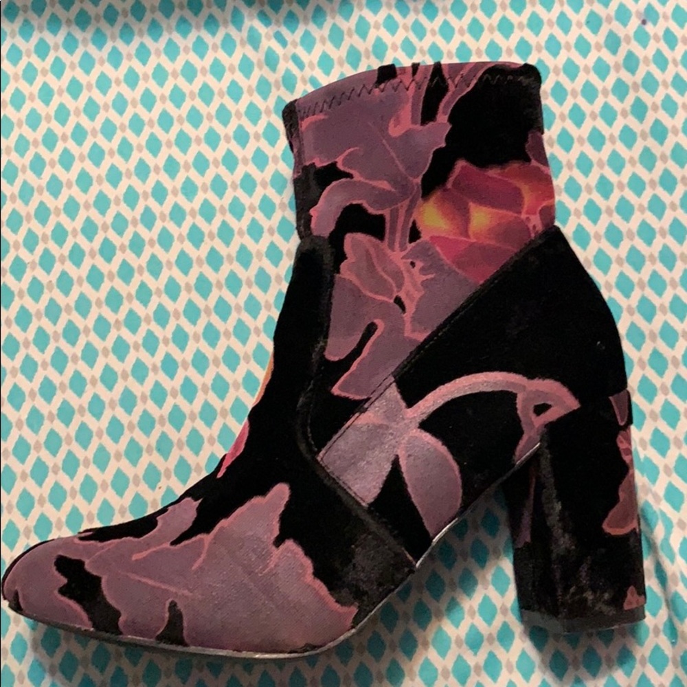 Steve Madden Elissa Boots